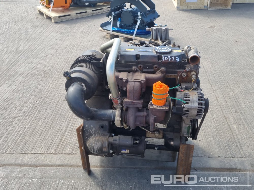 2017 Perkins 3 Cylinder Engine - Motor: das Bild 2 2017 Perkins 3 Cylinder Engine - Motor: das Bild 2