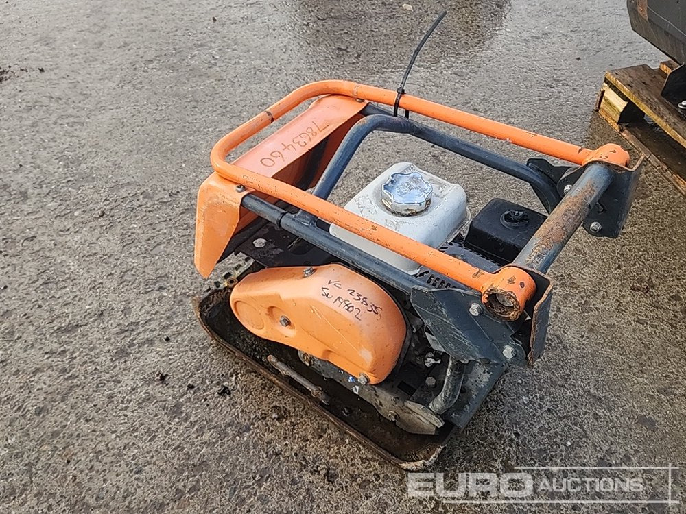 2018 Altrad FC4000ETP Petrol Compaction Plate, Honda Engine - Asphalttechnik: das Bild 4 2018 Altrad FC4000ETP Petrol Compaction Plate, Honda Engine - Asphalttechnik: das Bild 4