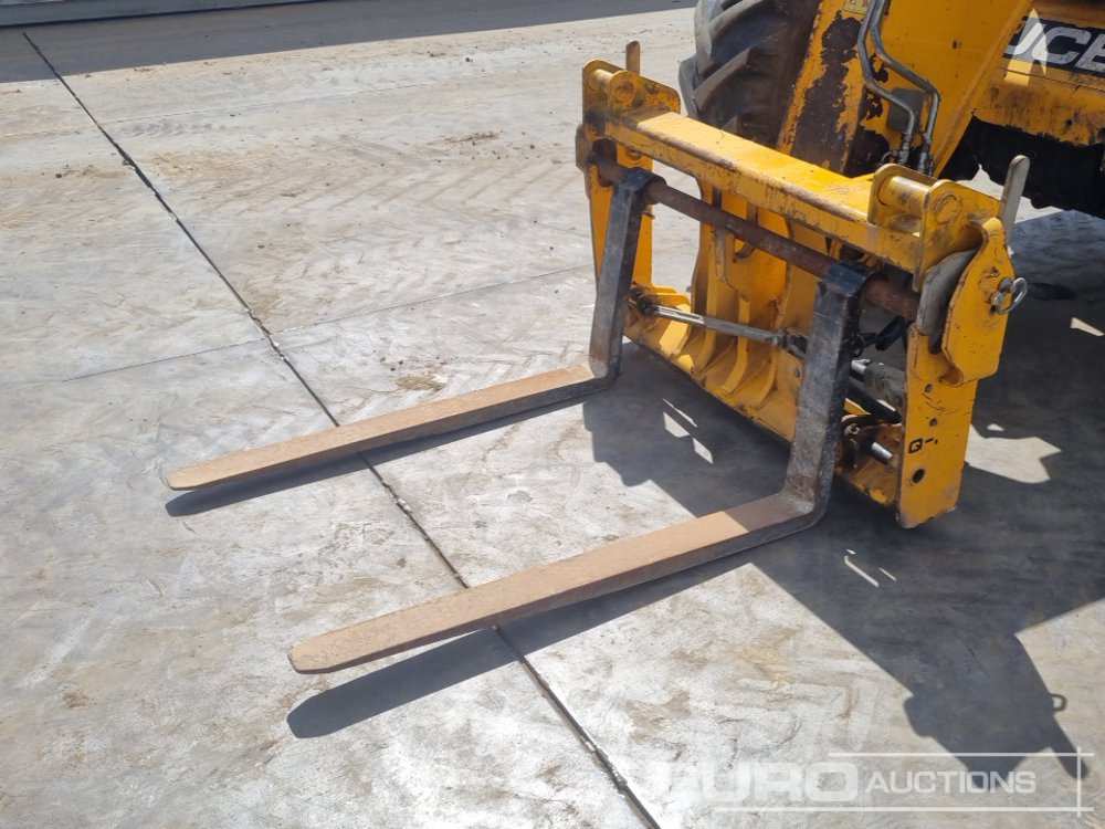 Teleskoplader 2018 JCB 535-95: das Bild 17