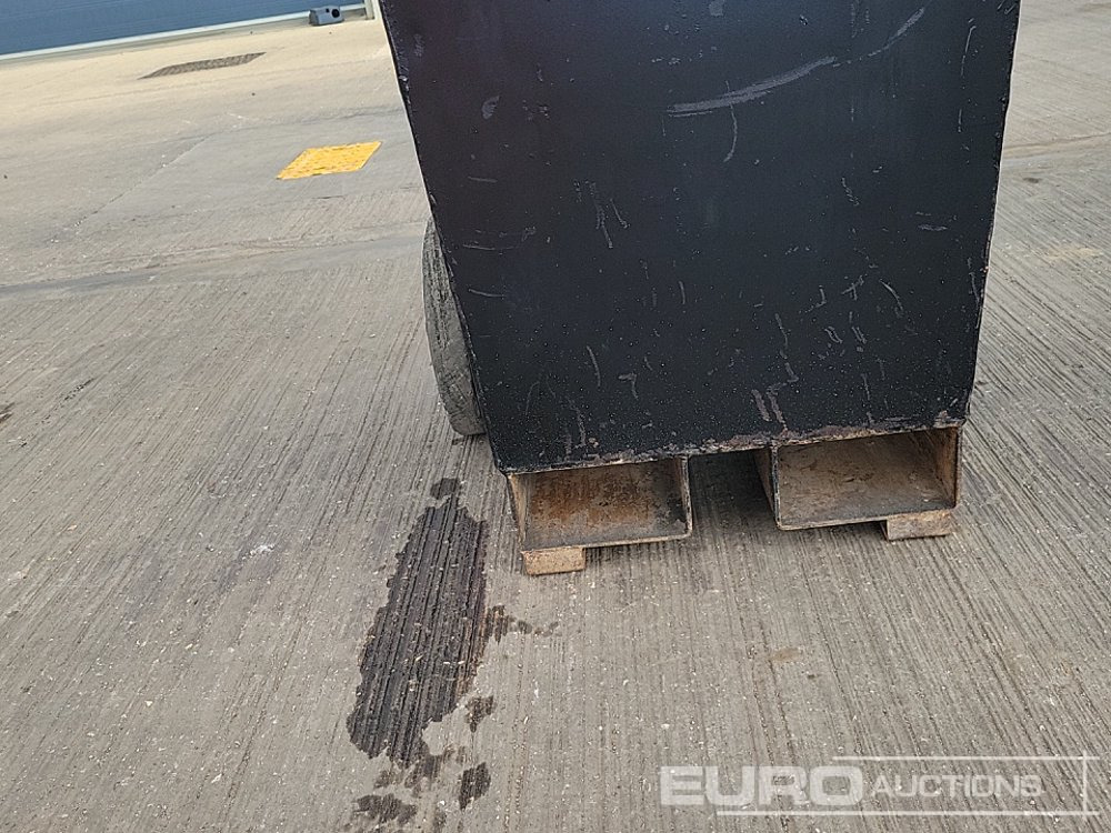 Lagertank 2018 Western ECW105: das Bild 11