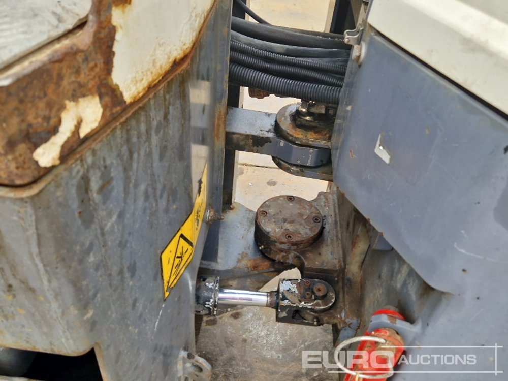 Walzen 2019 Dynapac CC1200: das Bild 16