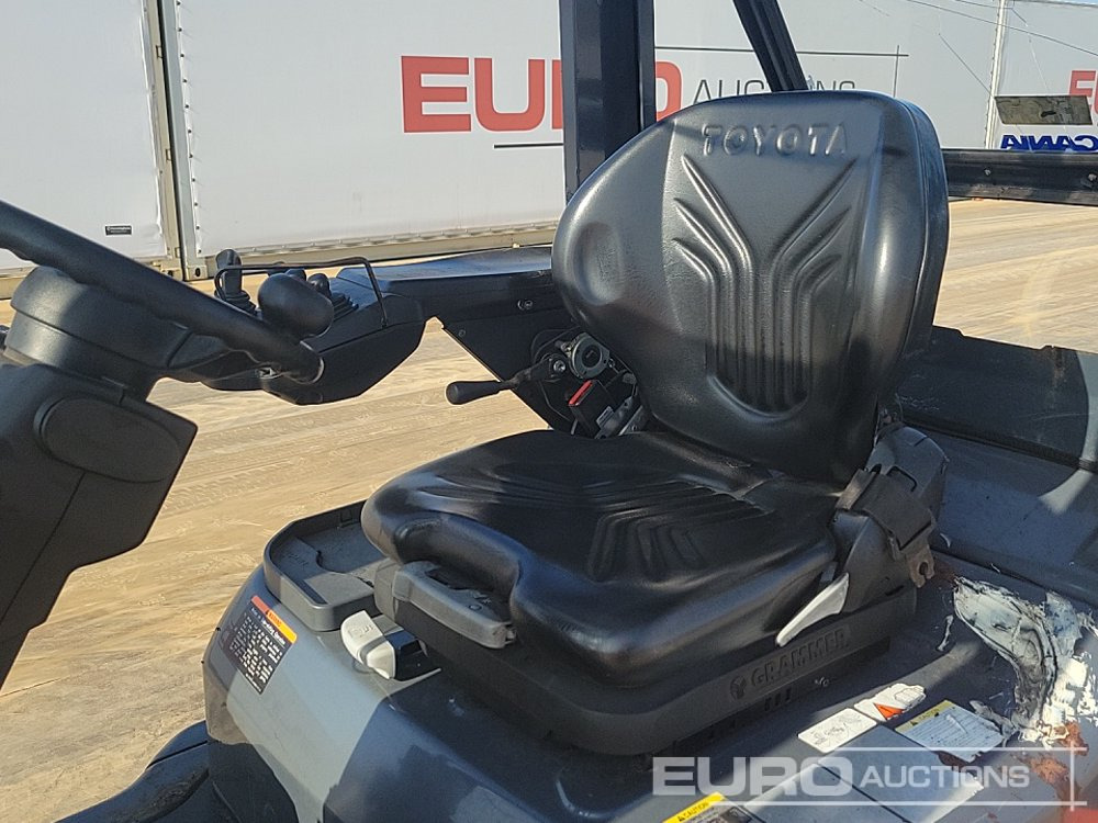Gabelstapler 2019 Toyota 06-8FD20F: das Bild 31