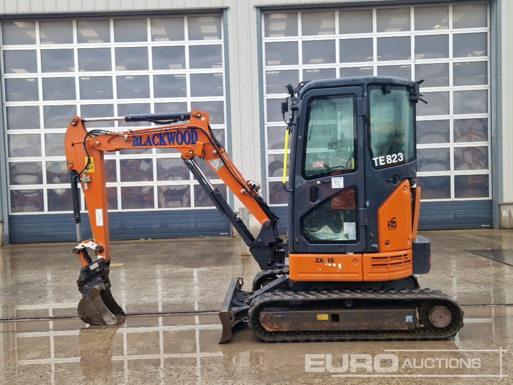 2022 Hitachi ZX26U-6 CLR - Minibagger: das Bild 2 2022 Hitachi ZX26U-6 CLR - Minibagger: das Bild 2