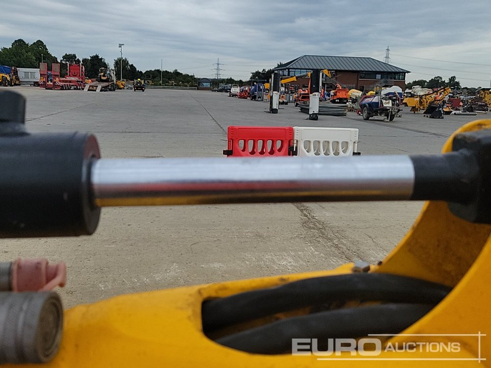 Minibagger 2022 JCB 8008CT: das Bild 25