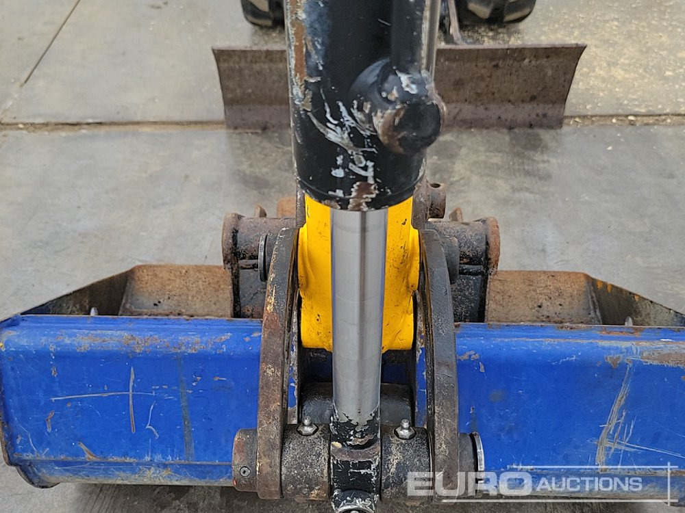 Minibagger 2022 JCB 8008CT: das Bild 29