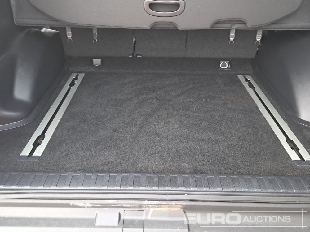 SUV/ Geländewagen 2022 Toyota Land Cruiser: das Bild 29