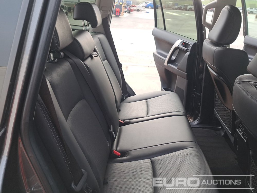 SUV/ Geländewagen 2022 Toyota Land Cruiser: das Bild 31