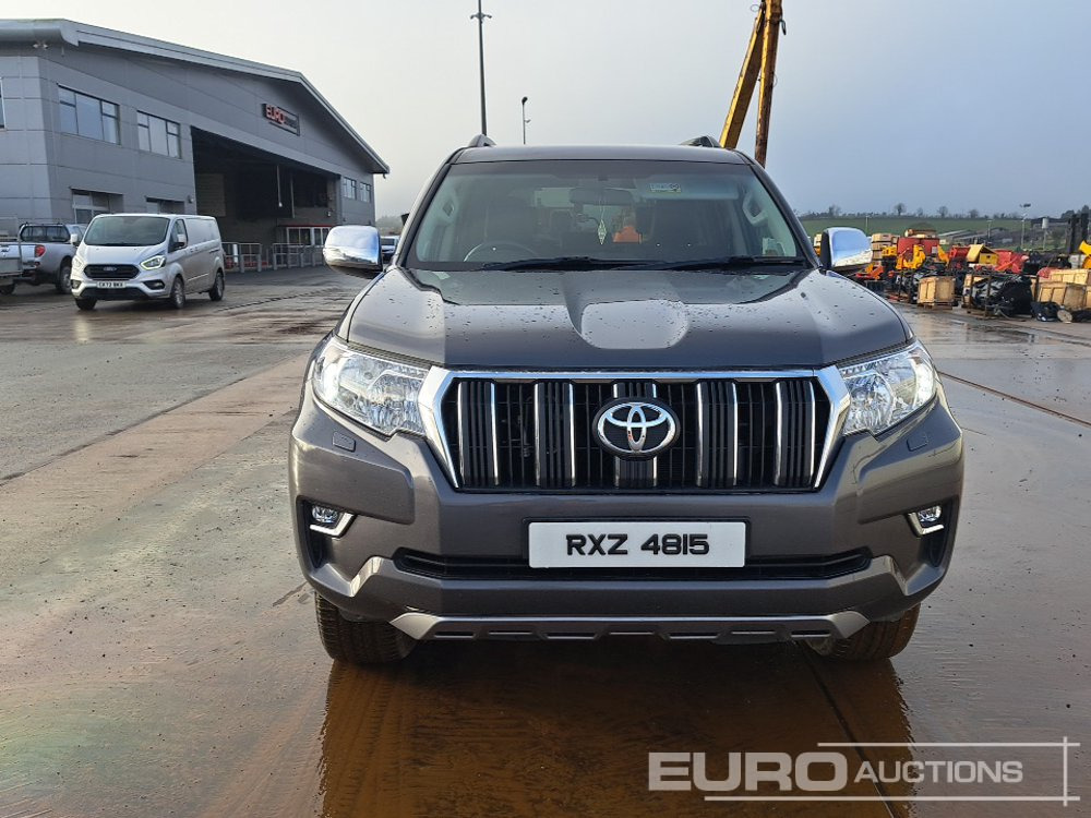 SUV/ Geländewagen 2022 Toyota Land Cruiser: das Bild 8