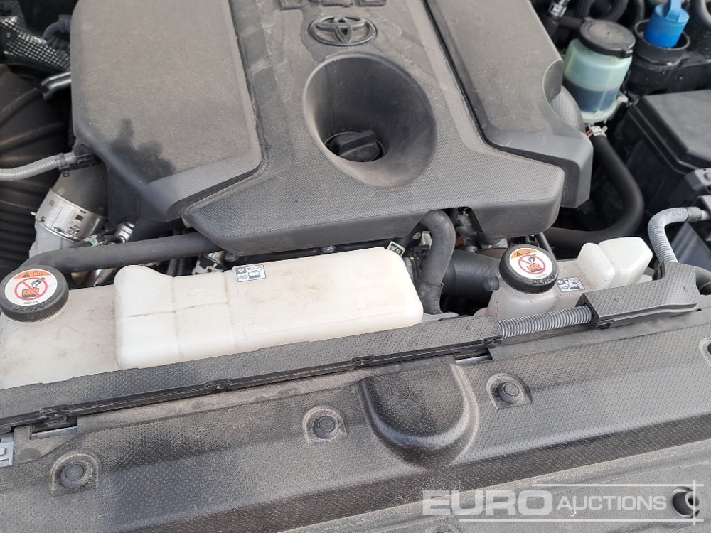 SUV/ Geländewagen 2022 Toyota Land Cruiser: das Bild 21