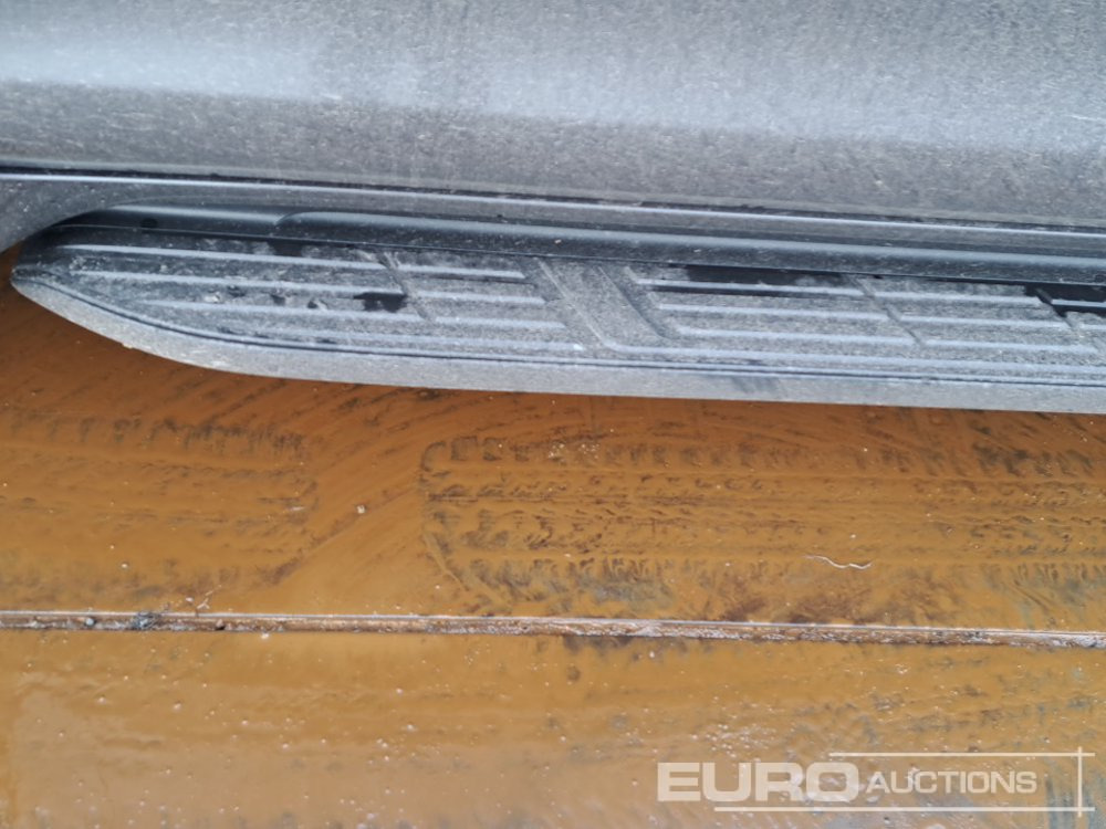 SUV/ Geländewagen 2022 Toyota Land Cruiser: das Bild 13