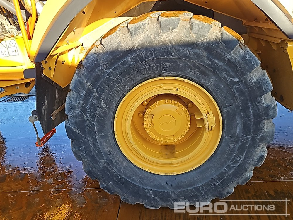 Knickgelenkter Dumper 2022 Volvo A30G: das Bild 14