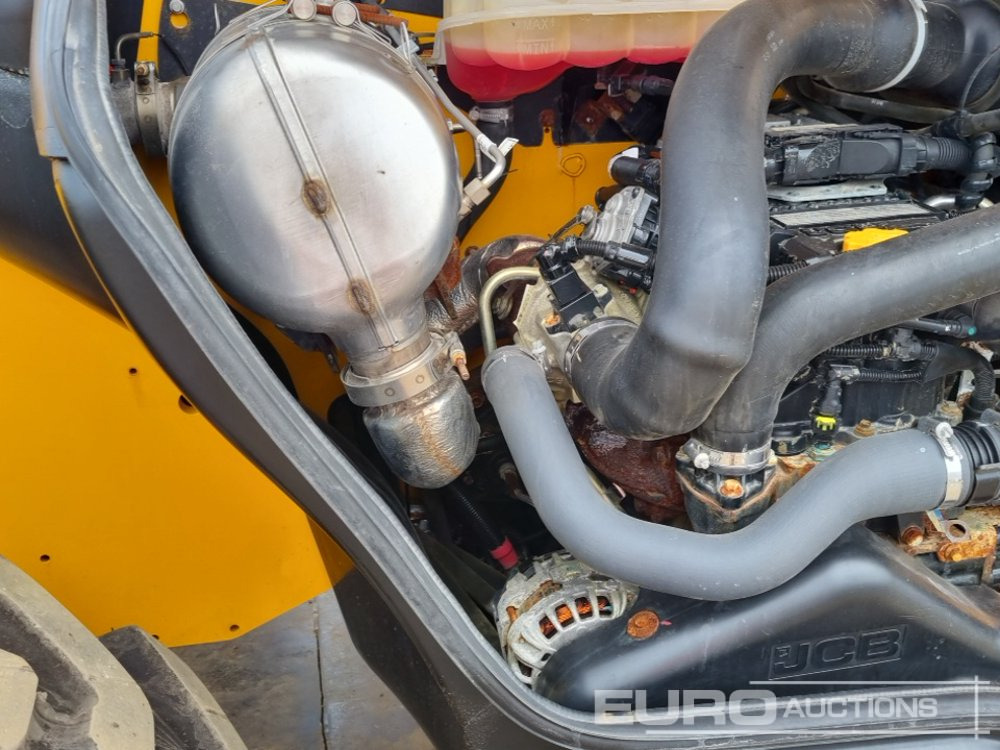 Teleskoplader 2023 JCB 535-95: das Bild 23