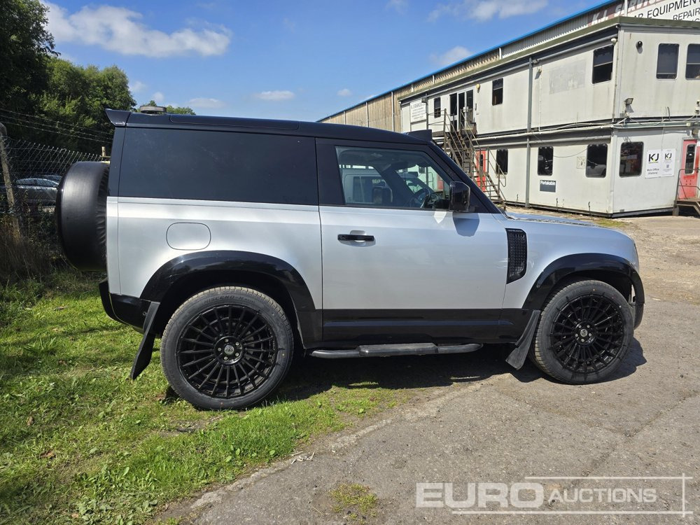 2023 Land Rover Defender 90 - SUV/ Geländewagen: das Bild 5 2023 Land Rover Defender 90 - SUV/ Geländewagen: das Bild 5