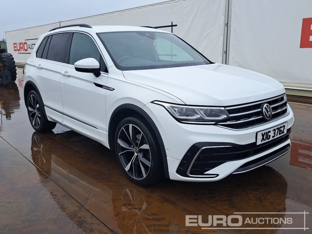 SUV/ Geländewagen 2023 Volkswagen Tiguan R-Line: das Bild 7