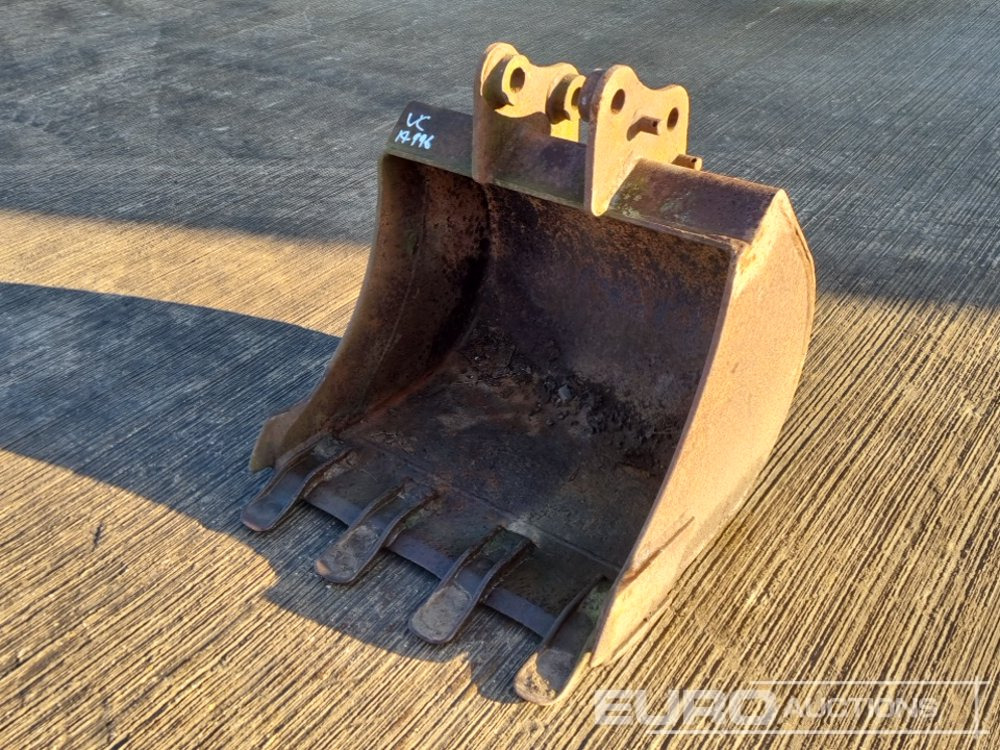 24" Digging Bucket 30mm Pin to suit Mini Excavator - Schaufel: das Bild 1 24" Digging Bucket 30mm Pin to suit Mini Excavator - Schaufel: das Bild 1