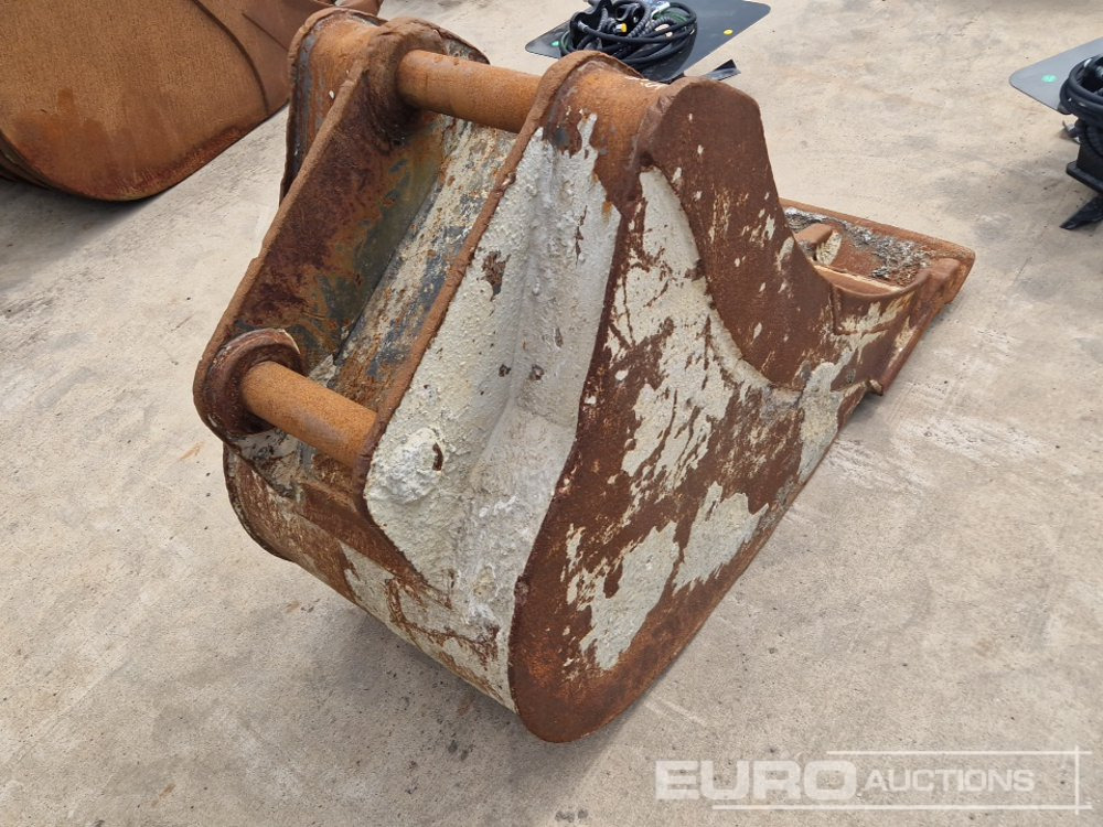 24" Digging Bucket 65mm Pin to suit 13 Ton Excavator - Schaufel: das Bild 4 24" Digging Bucket 65mm Pin to suit 13 Ton Excavator - Schaufel: das Bild 4