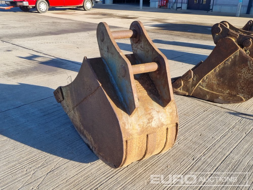 30" Digging Bucket 65mm Pin to suit 13 Ton Excavator - Schaufel: das Bild 3 30" Digging Bucket 65mm Pin to suit 13 Ton Excavator - Schaufel: das Bild 3
