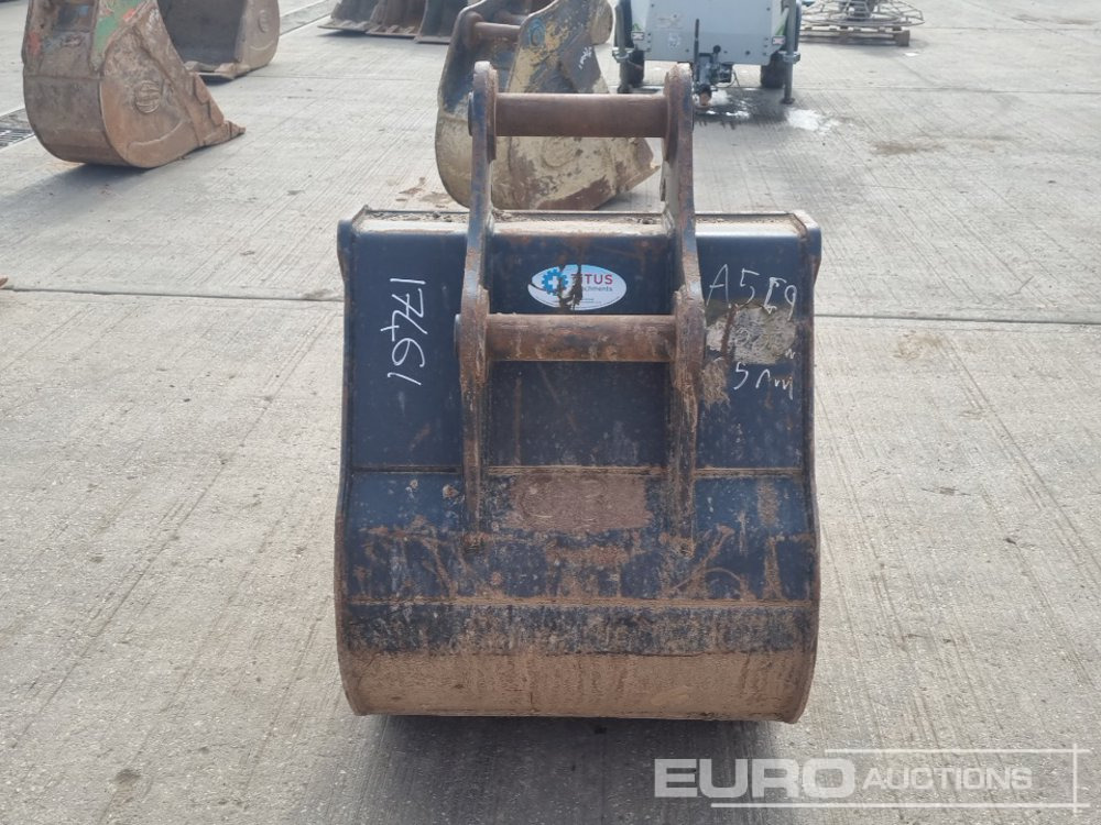 30" Digging Bucket 65mm Pin to suit 13 Ton Excavator - Schaufel: das Bild 4 30" Digging Bucket 65mm Pin to suit 13 Ton Excavator - Schaufel: das Bild 4