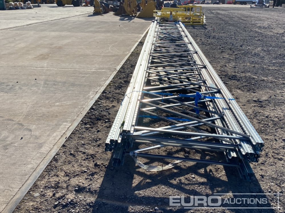 35' Pallet Racking Uprights (5 of) - Baugeräte: das Bild 3 35' Pallet Racking Uprights (5 of) - Baugeräte: das Bild 3
