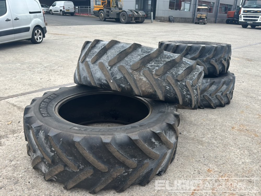 540/65R38 Michelin Tyres (2 of) & 480/65R28 Tyres (2 of) - Reifen: das Bild 1 540/65R38 Michelin Tyres (2 of) & 480/65R28 Tyres (2 of) - Reifen: das Bild 1