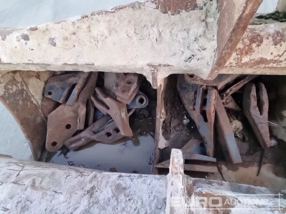 Schaufel 60", 60" Ditching Bucket, 36", 36" Digging Bucket 60mm Pin to suit 10 Ton Excavator: das Bild 23 Schaufel 60", 60" Ditching Bucket, 36", 36" Digging Bucket 60mm Pin to suit 10 Ton Excavator: das Bild 23