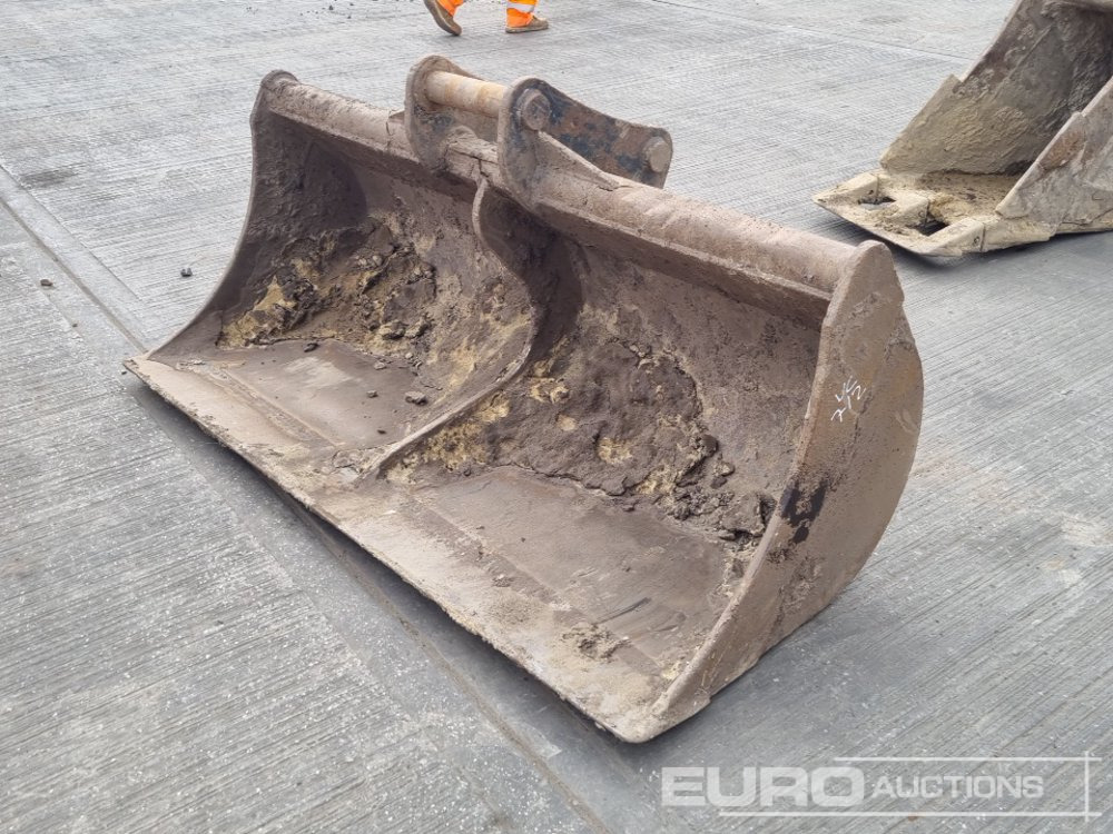 72" Ditching Bucket 65mm Pin to suit 13 Ton Excavator - Schaufel: das Bild 1 72" Ditching Bucket 65mm Pin to suit 13 Ton Excavator - Schaufel: das Bild 1
