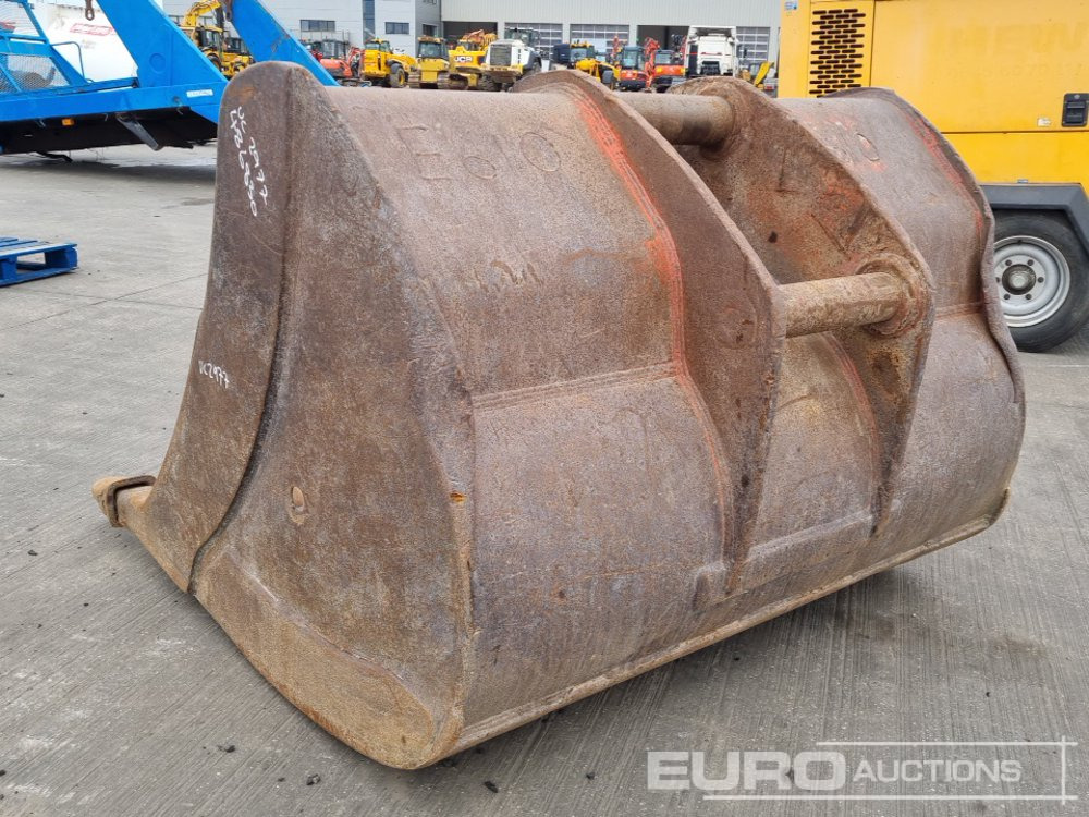 72" Scoop Bucket 100/110mm Pin to suit Volvo 480 - Schaufel: das Bild 3 72" Scoop Bucket 100/110mm Pin to suit Volvo 480 - Schaufel: das Bild 3