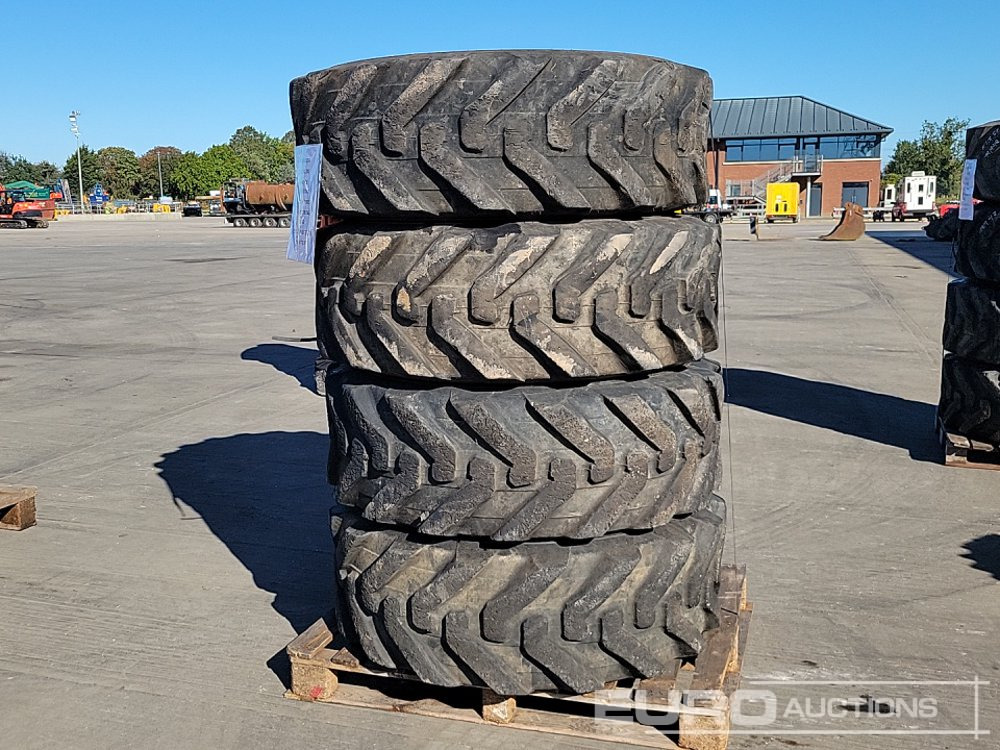 Alliance 400/80-24 Tyre (4 of) - Reifen: das Bild 1 Alliance 400/80-24 Tyre (4 of) - Reifen: das Bild 1