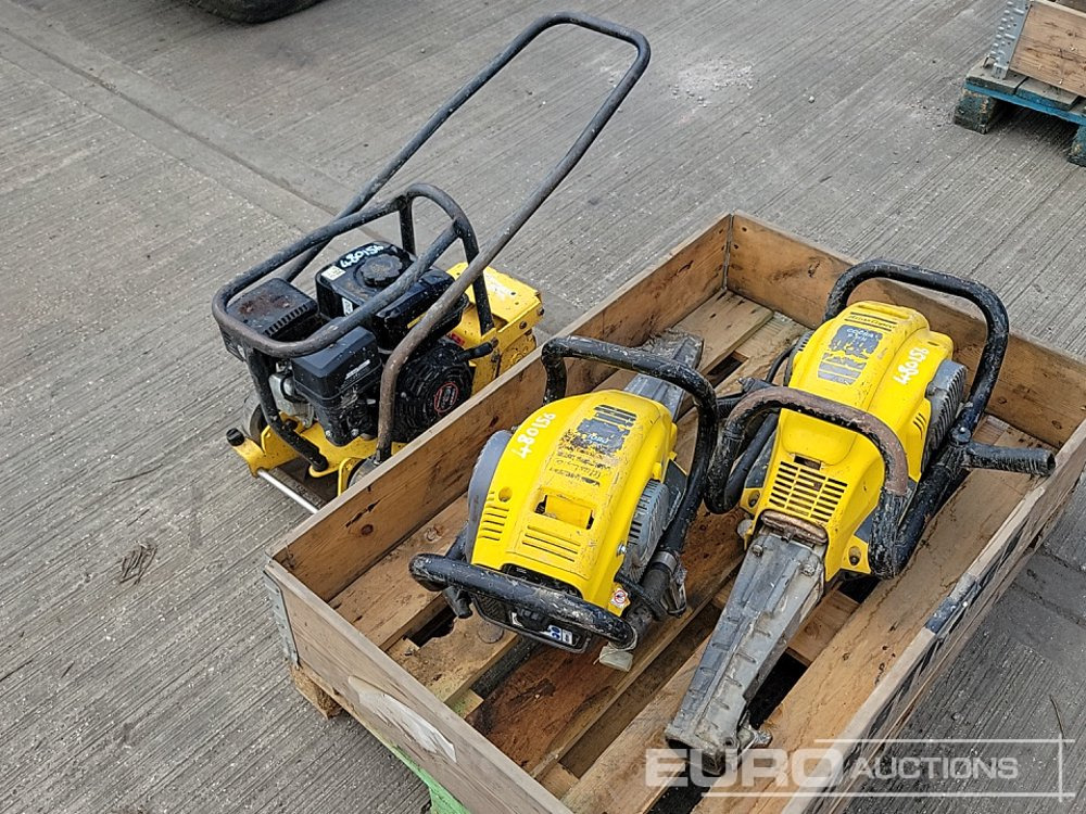 Altas Copco Cobra Proi Petrol Handheld Breaker (2 of), Bomag 18/45 Petrol Compaction Plate Loncin Engine - Asphalttechnik: das Bild 1 Altas Copco Cobra Proi Petrol Handheld Breaker (2 of), Bomag 18/45 Petrol Compaction Plate Loncin Engine - Asphalttechnik: das Bild 1