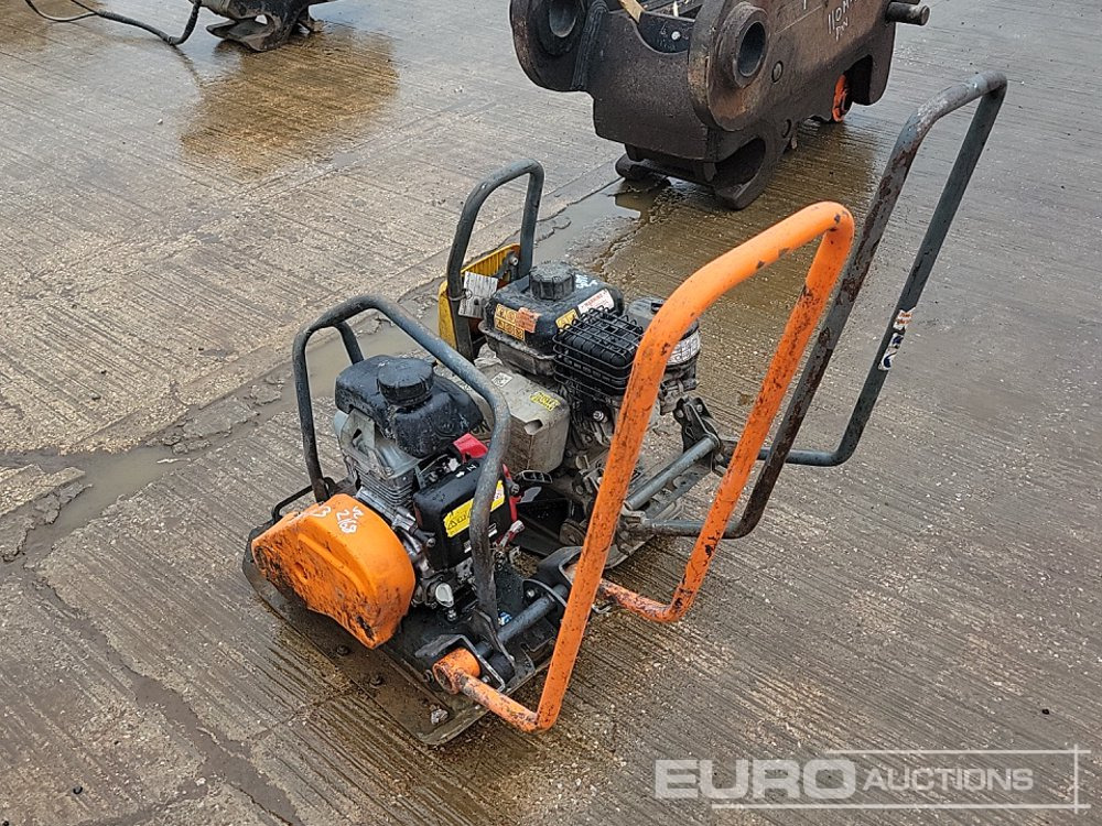Altrad Petrol Compaction Plate, Wacker Neuson Petrol Compaction Plate - Asphalttechnik: das Bild 3 Altrad Petrol Compaction Plate, Wacker Neuson Petrol Compaction Plate - Asphalttechnik: das Bild 3