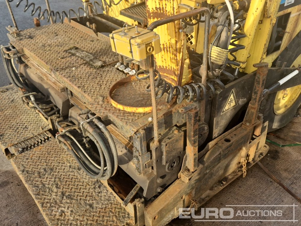 Asphaltfertiger/ Straßenfertiger Bitelli BB30: das Bild 24