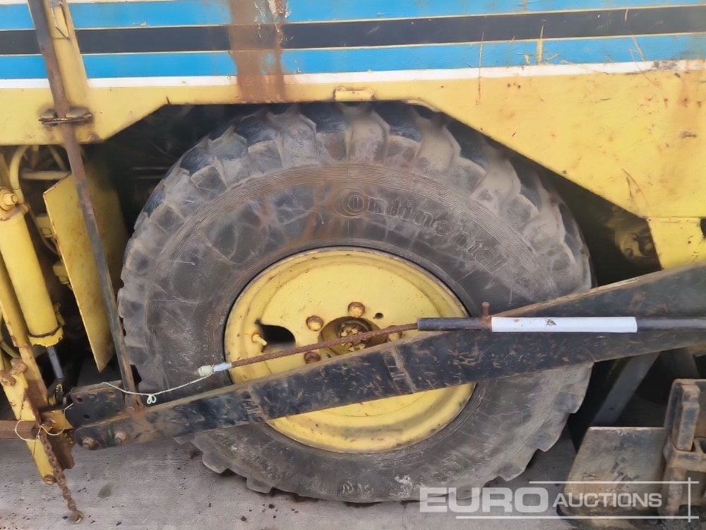 Asphaltfertiger/ Straßenfertiger Bitelli BB30: das Bild 13