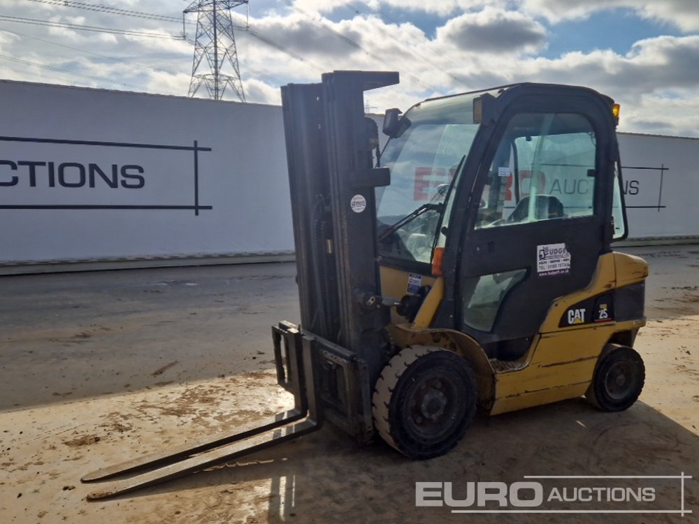 CAT DP25N - Gabelstapler: das Bild 1 CAT DP25N - Gabelstapler: das Bild 1