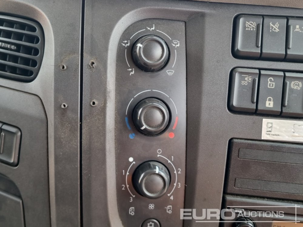 Fahrgestell LKW DAF LF220: das Bild 28