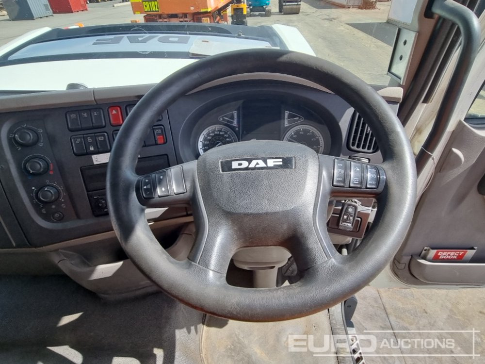Fahrgestell LKW DAF LF220: das Bild 35