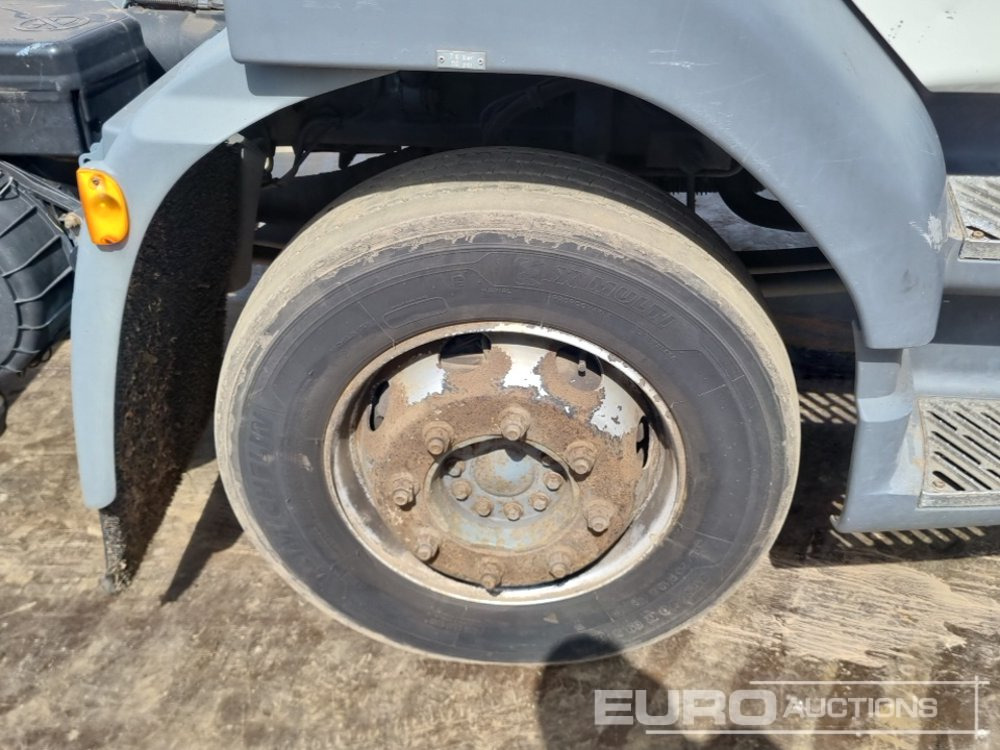 Fahrgestell LKW DAF LF220: das Bild 11