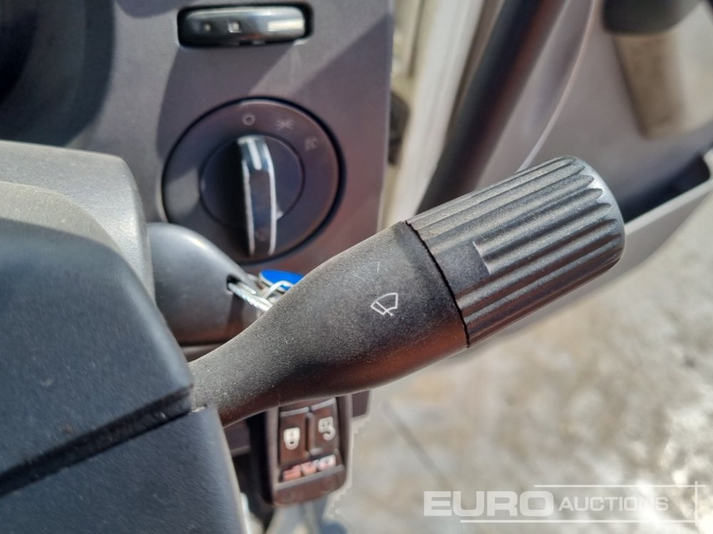 Fahrgestell LKW DAF LF220: das Bild 38