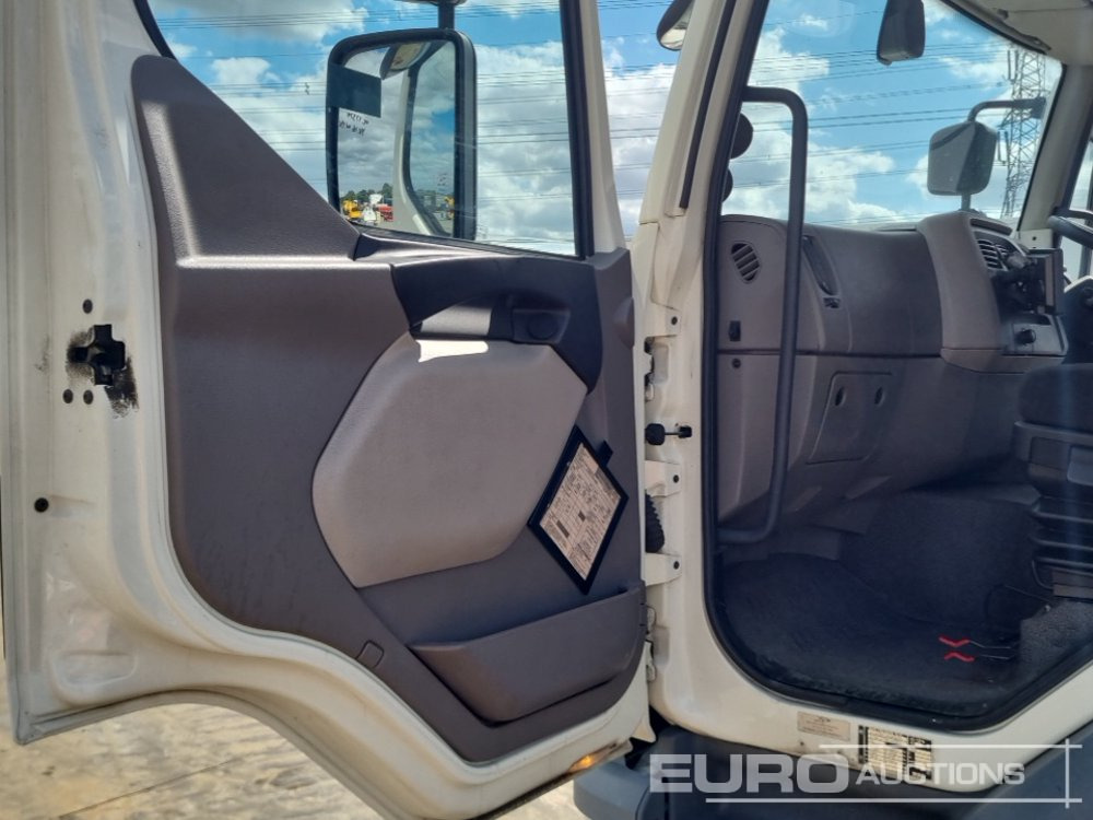 Fahrgestell LKW DAF LF220: das Bild 20
