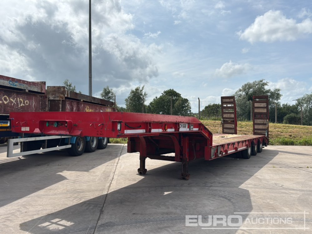 Dennison Tri Axle Stepframe Low Loader Trailer, Hydralic Ramps - Tieflader Auflieger: das Bild 1 Dennison Tri Axle Stepframe Low Loader Trailer, Hydralic Ramps - Tieflader Auflieger: das Bild 1