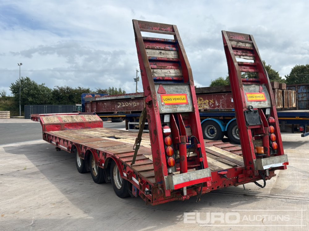 Dennison Tri Axle Stepframe Low Loader Trailer, Hydralic Ramps - Tieflader Auflieger: das Bild 3 Dennison Tri Axle Stepframe Low Loader Trailer, Hydralic Ramps - Tieflader Auflieger: das Bild 3