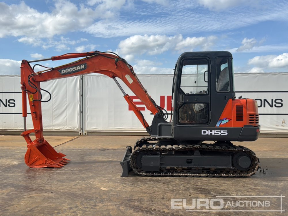 Doosan DH55-7 - Minibagger: das Bild 2 Doosan DH55-7 - Minibagger: das Bild 2