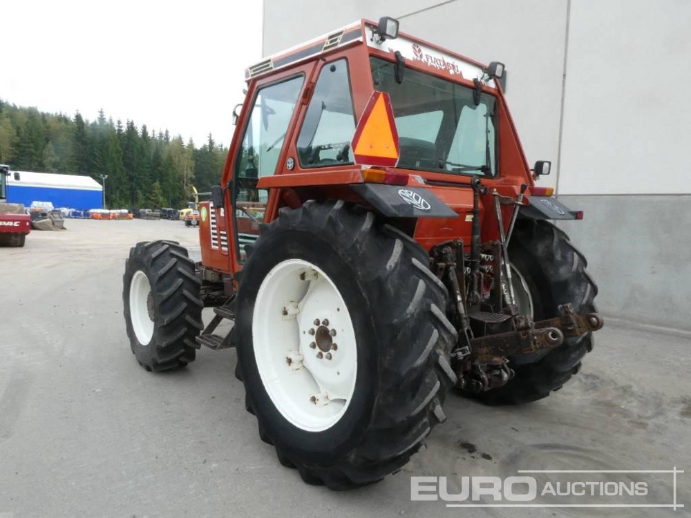 Fiat 80-90DT - Traktor: das Bild 1 Fiat 80-90DT - Traktor: das Bild 1
