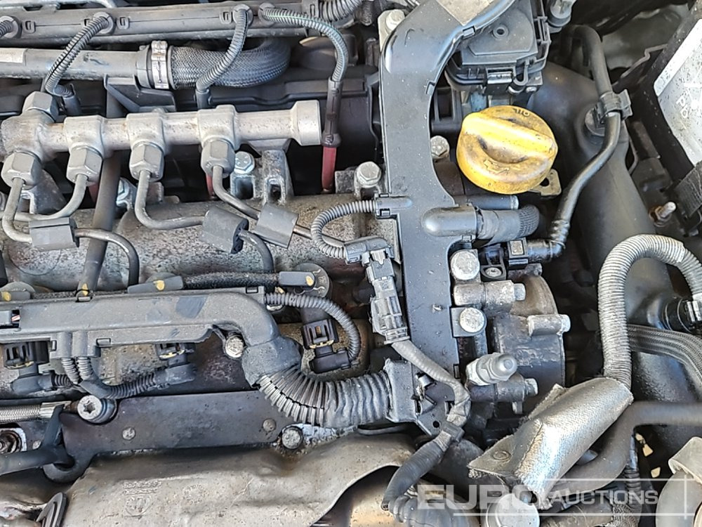 Pritsche Transporter Fiat Doblo: das Bild 18 Pritsche Transporter Fiat Doblo: das Bild 18