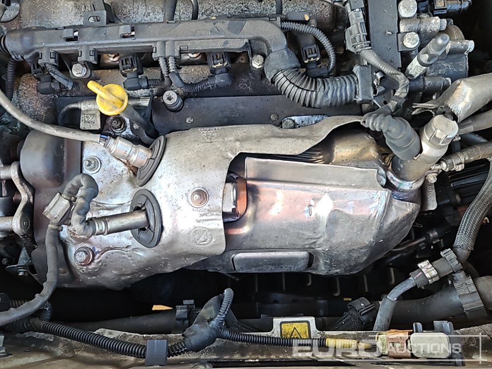 Pritsche Transporter Fiat Doblo: das Bild 17 Pritsche Transporter Fiat Doblo: das Bild 17