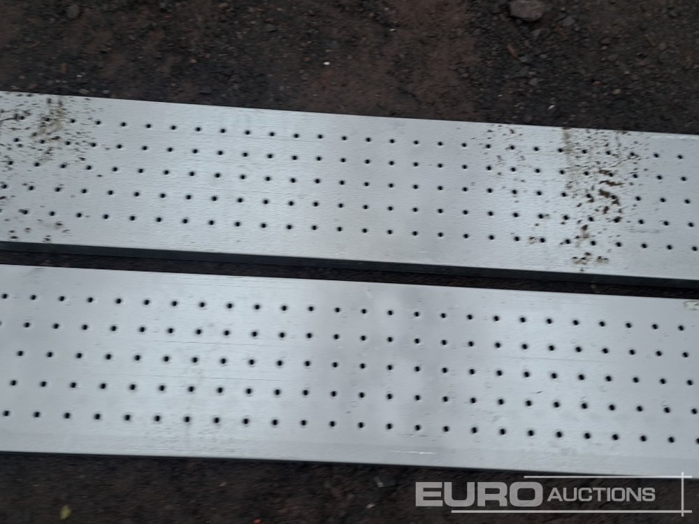 Flurförderzeug Unused 8' Aluminium Loading Ramp (2 of): das Bild 6