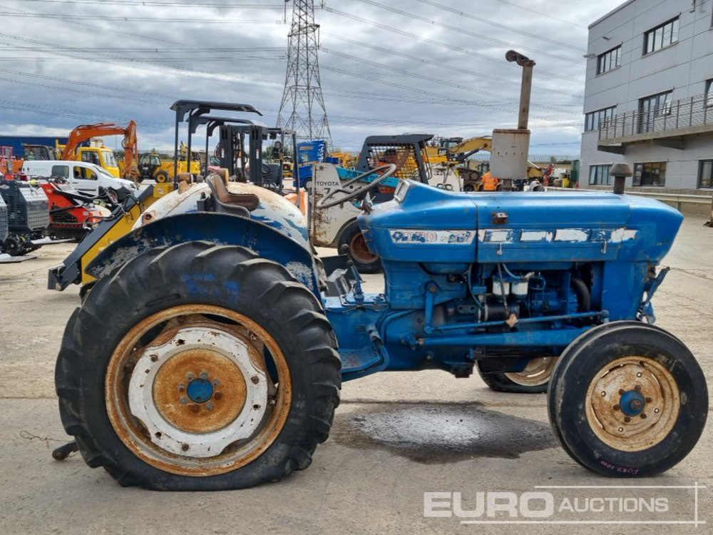 Traktor Ford 2000: das Bild 6
