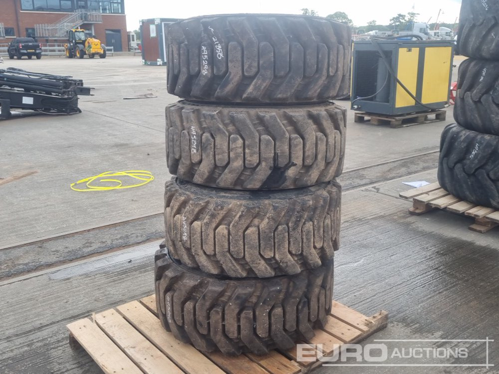 Galaxy R4 12-16.5 Tyre (4 of) - Reifen: das Bild 3 Galaxy R4 12-16.5 Tyre (4 of) - Reifen: das Bild 3