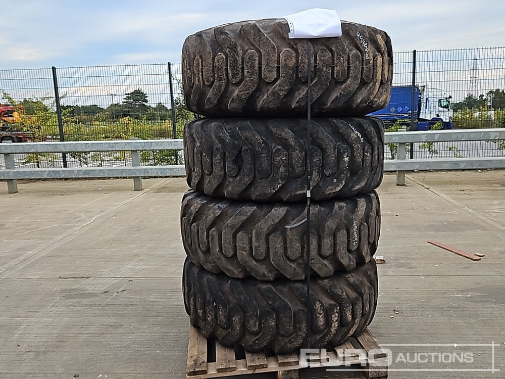 Goodyear 15.5-25 Tyre (4 of) - Reifen: das Bild 1 Goodyear 15.5-25 Tyre (4 of) - Reifen: das Bild 1