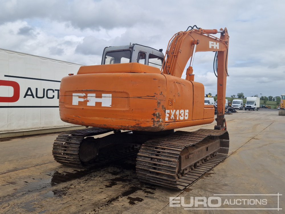 Hitachi EX135 - Kettenbagger: das Bild 5 Hitachi EX135 - Kettenbagger: das Bild 5
