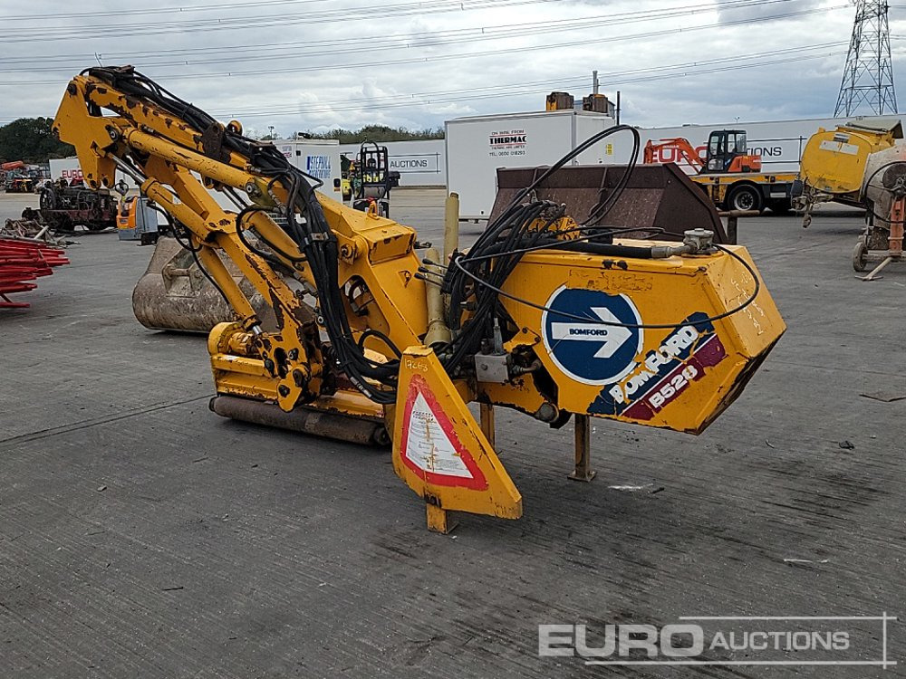 Bomford B528T - Landmaschine: das Bild 5 Bomford B528T - Landmaschine: das Bild 5